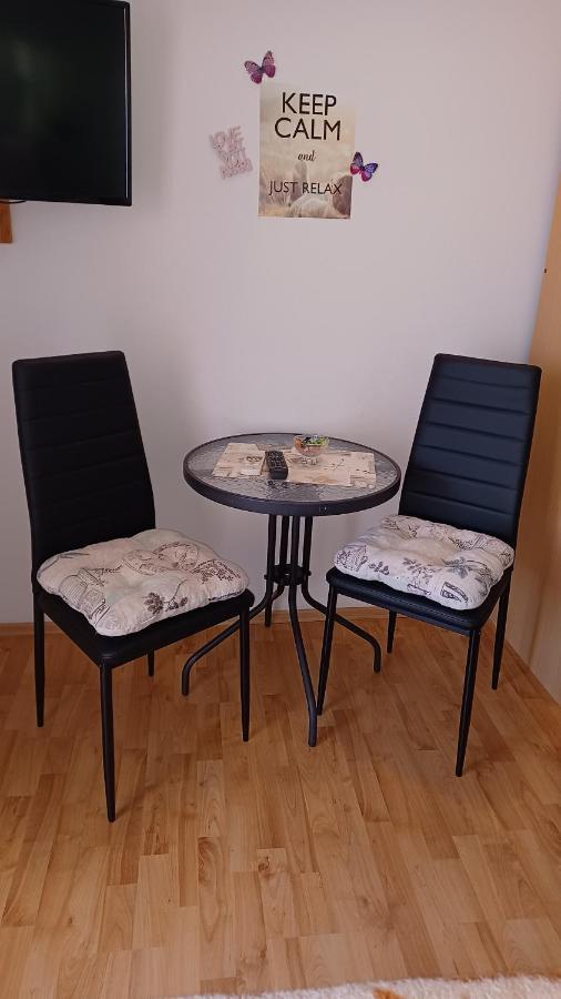 Apartmani Mary Дугі-Рат Екстер'єр фото