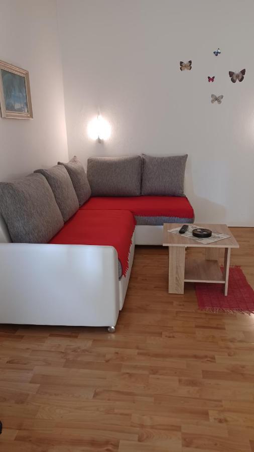 Apartmani Mary Дугі-Рат Екстер'єр фото